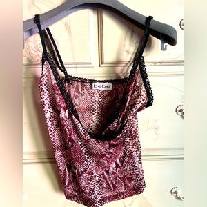 🍭😍bebe purple snakeskin print camisole